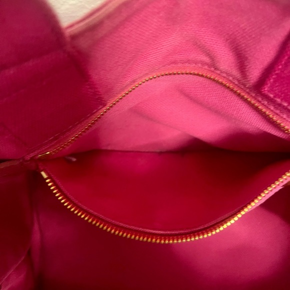 GUC Prada Pink Canvas CannapaTote Bag - Picture 5 of 7